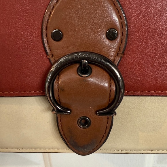 Coach Red and Cream Crossbody Bag - Picture 3 of 12